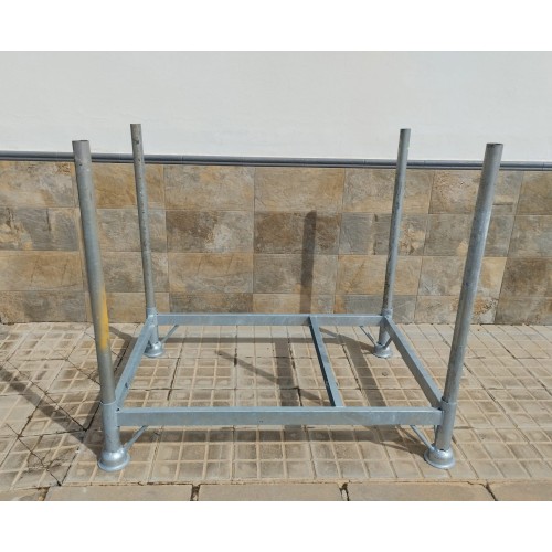 Palete removível e empilhável em aço galvanizado 90x130