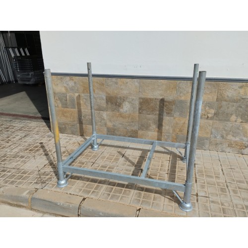 Palete removível e empilhável em aço galvanizado 90x130