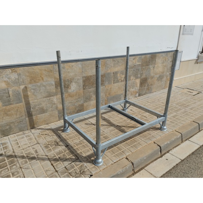 Palet desmontable y apilable en acero galvanizado 90x130