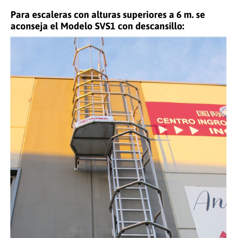 Escalera vertical de seguridad con jaula de protección SVS2 Faraone