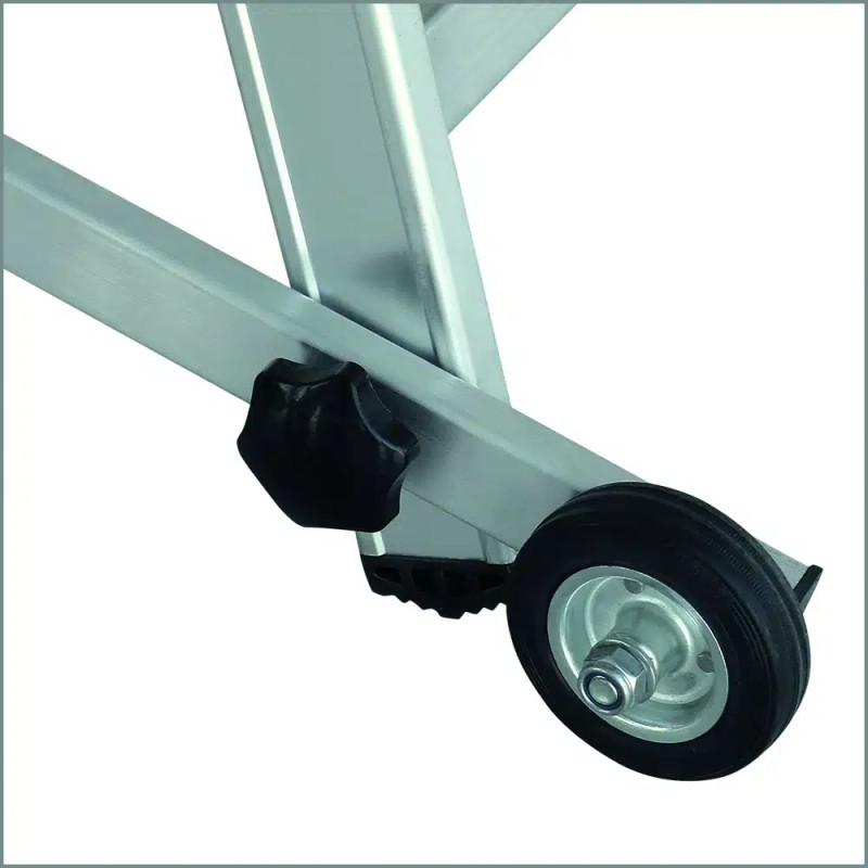 Escada robusta em alumínio com estrutura soldada SITRA  6 degraus