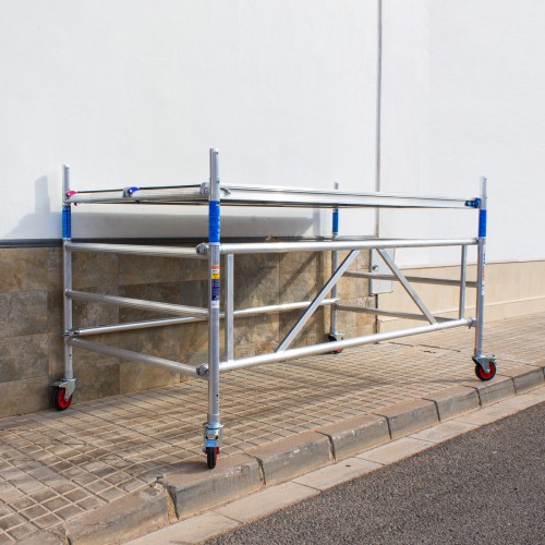Plataforma de trabalho READY PLUS 135x250 - 3,00 m Altura de trabalho