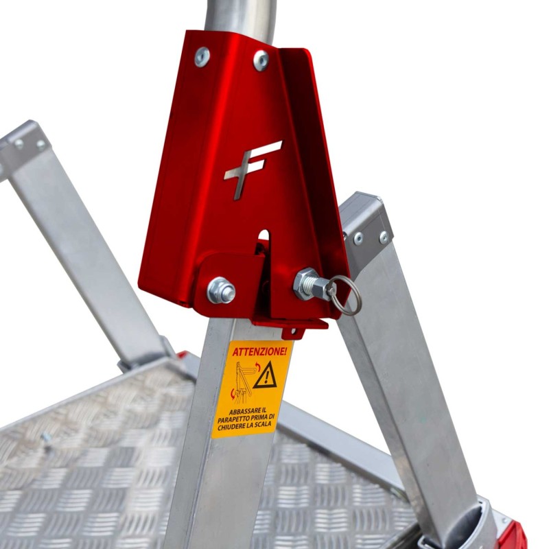 Escada dobrável PL-C6 de 6 degraus com altura ajustável