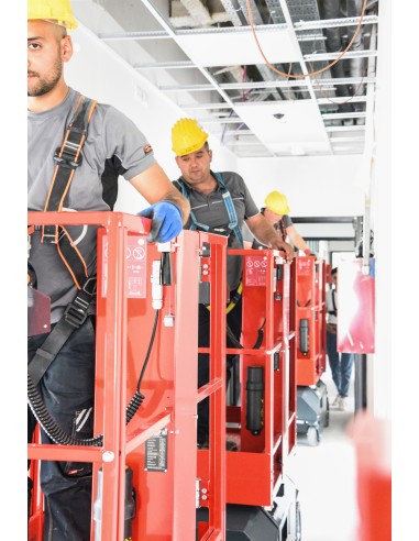 Plataforma elevatória Bravi Leonardo HD | Compacta e eficiente