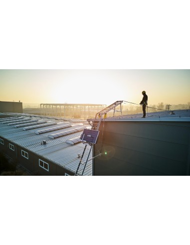 Elevador de escadas elétrico para painéis solares e materiais de 250 kg e 12 mts altura