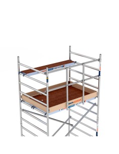 Torre de andamio con plataforma para herramientas 2