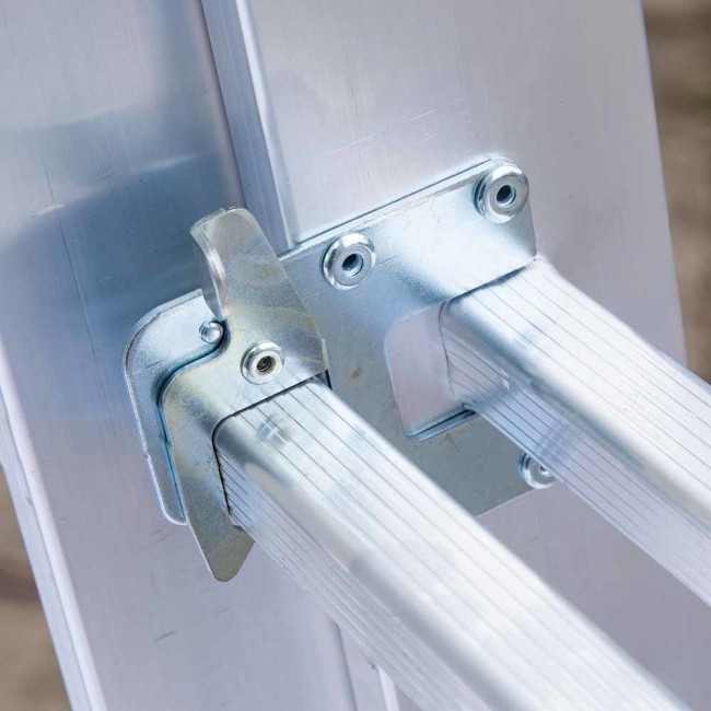 Escada extensível Eurostairs 3x12 certificada com 5 anos de garantia