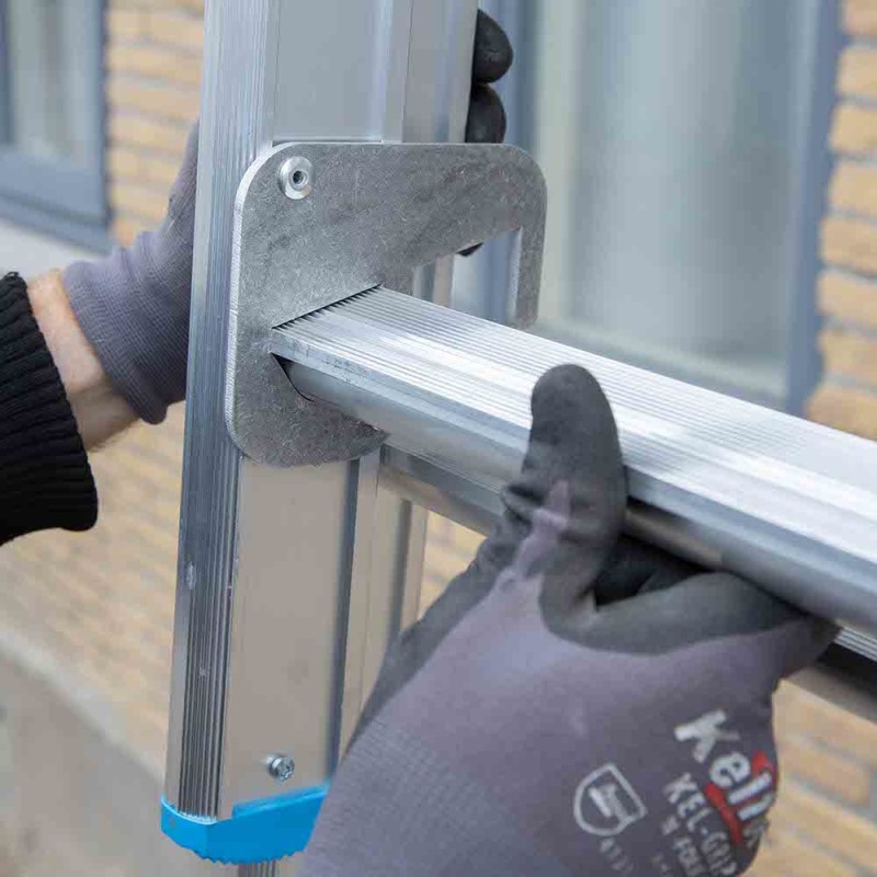 Escada 3x8 EUROSTAIRS certificada com 5 anos de garantia