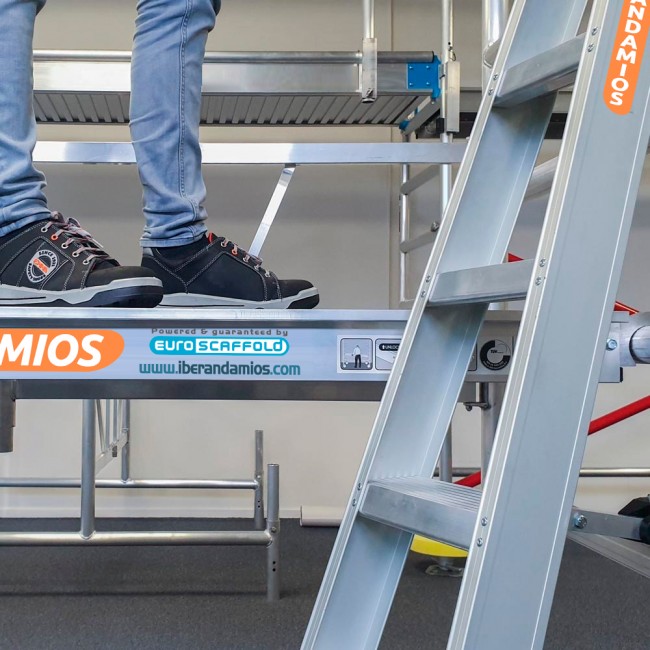 Escada de andaime dobrável de 5 degraus